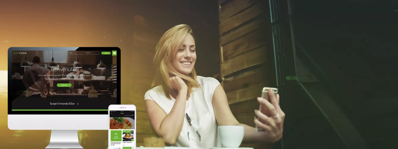 ragazza con tablet e computer - joyfood