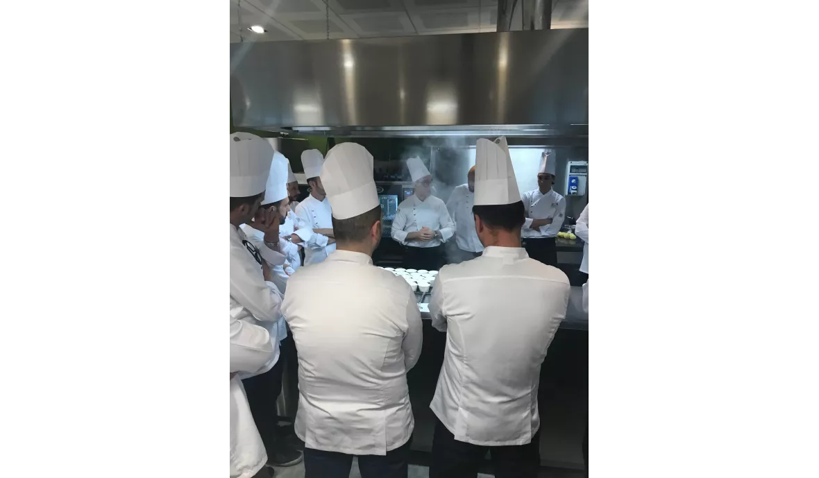 Chef Carlo Cracco inaugura l’anno accademico della Food Academy