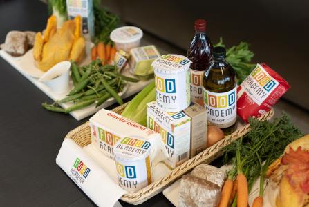 Milano Food City Banco Alimentare Elior piatto circolare ingredienti a sorpresa